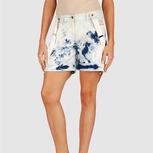 Love Moschino Shorts, like new, authentic, very stylish